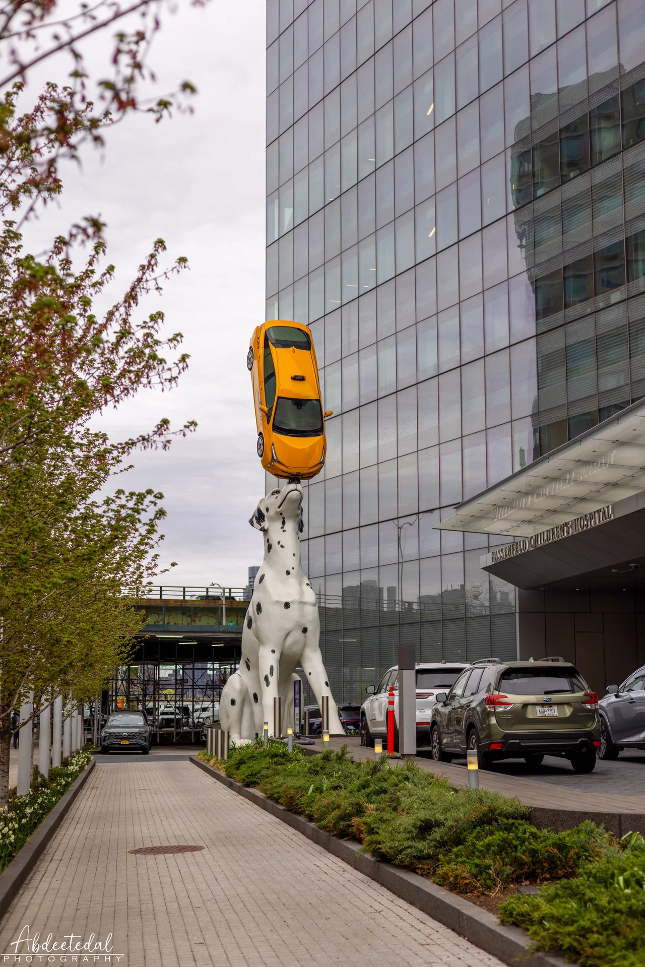 Statue Sculpture Building